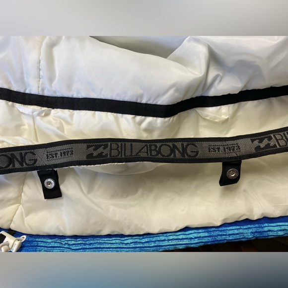 EUC Billabong Ladies Small Winter Izara Altyr Ski Snowboarding Jacket Coat - Picture 5 of 9